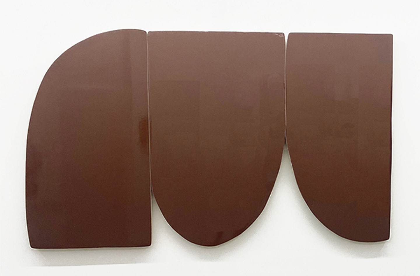 Andrew Zimmerman
Sandstone Pearl, 2023
ZIM1080
Automotive paint on wood, 44 1/2 x 75 x 1 1/2 inches