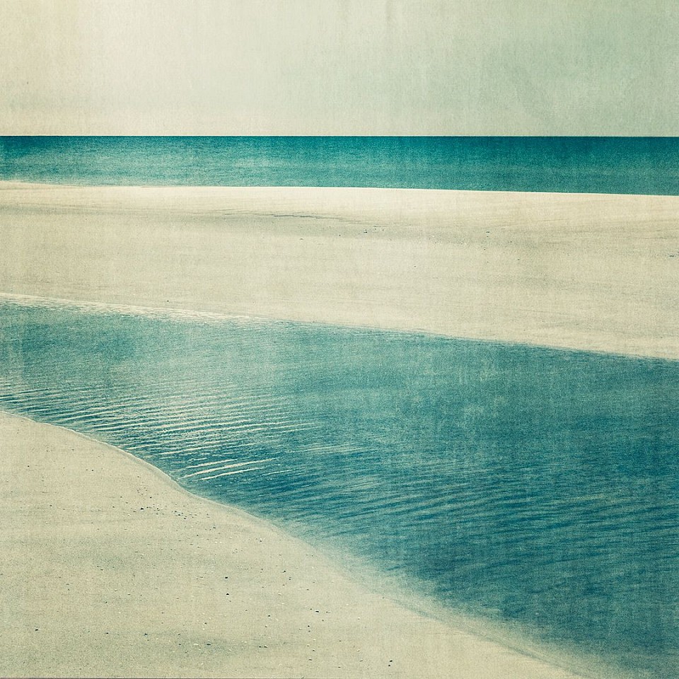 Thomas Hager
Beach Tide Pool - 1, 1/10, 2016
HAG571
archival pigment print, 42.5 x 42 inches