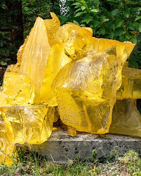 Tyler Haughey -&nbsp;Untitled, 2020 archival pigment print 40 x 32 inches, edition of 12 / 50 x 40 inches, edition of 9 / 70 x 56 inches, edition of 5 HAUGH032