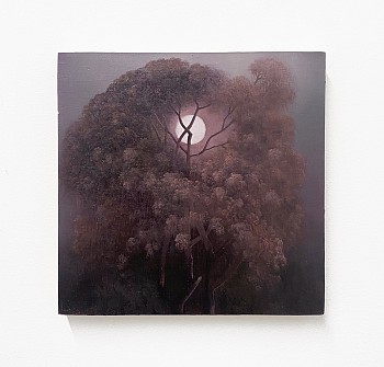 Work: Eileen Murphy Silhouette, 2021 oil on panel 8 x 8 inches MURPH015